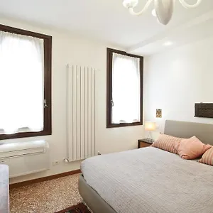Ca Del Fotografo Italy